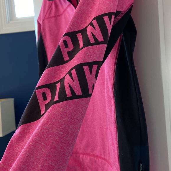 ✨ HOST PICK! Victoria’s Secret PINK women’s M hot pink/black 1/4 zip pullover - Picture 5 of 6